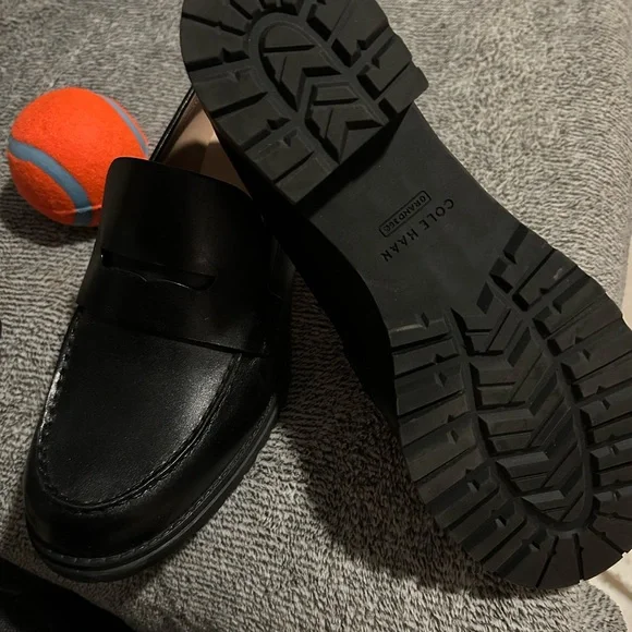 Women’s Cole Haan Loafers size 11 - Picture 3 of 3